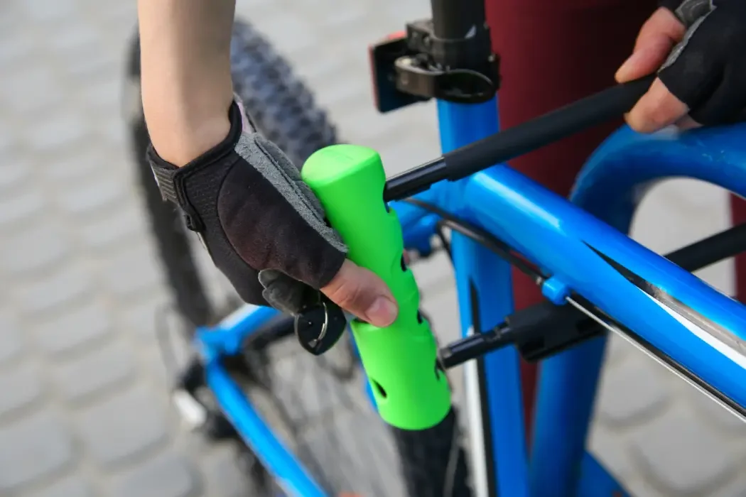 Zabezpieczenia rowerowe – które modele warto wybrać?