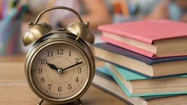 Własny zegar, wielkie pytania - biblioteczne odkrywanie czasu