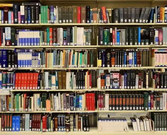 Uczniowie z Pruszkowa przełożyli historię na planszówkę XXL i już grają