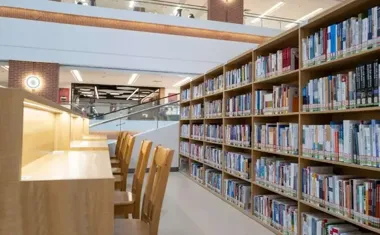 Książkowy Reksio porwał salę - jak bibliotekarki z Filia 4 zamieniły żłobek w plac zabaw