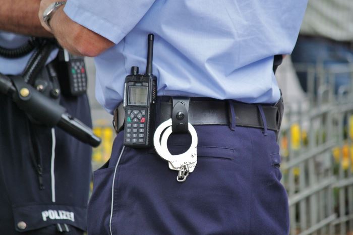 Policja Pruszków: Jak uniknąć włamania do domu czy mieszkania