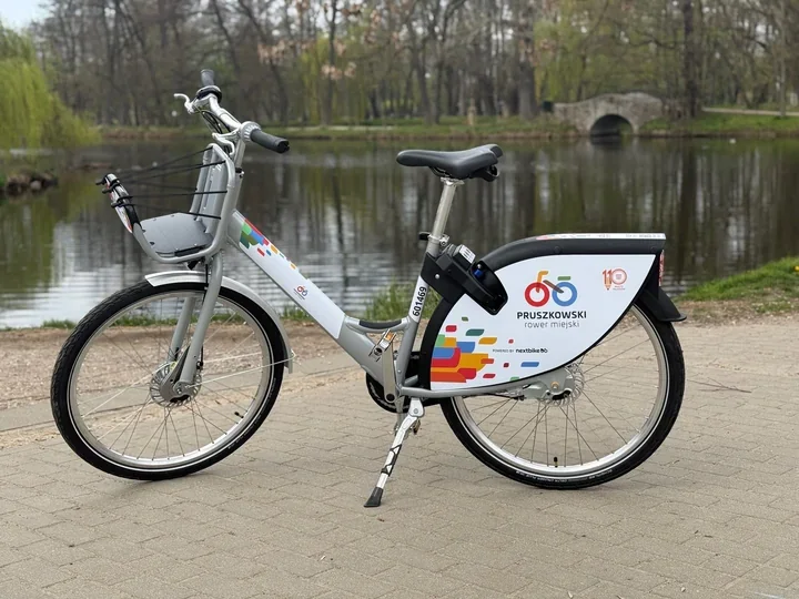 Tylko kilka dni do końca sezonu. 100 rowerów czeka w Pruszkowie