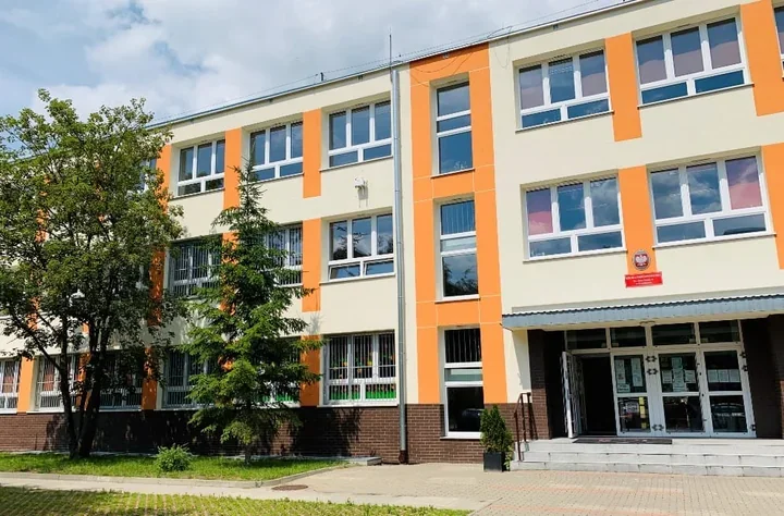 Nowa dyrektorka Szkoły Podstawowej nr 4 w Pruszkowie ma 19 lat doświadczenia