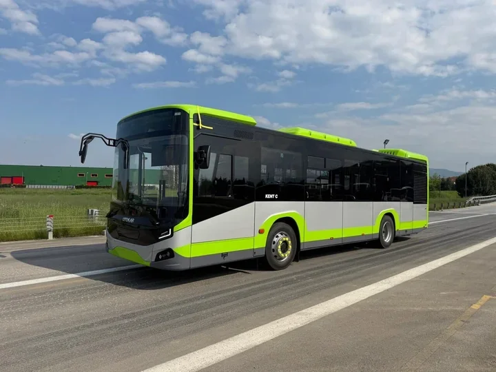 Pruszkowska komunikacja zmienia kurs. Na ulice wyjadą nowe autobusy