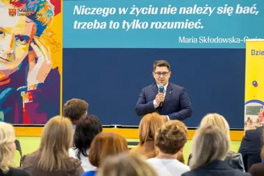 Pasja weszła do szkolnej debaty w Pruszkowie. Padły mocne słowa o edukacji