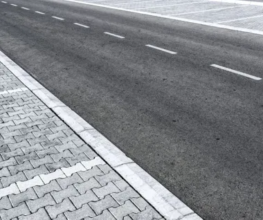 Awaria sieci cieplnej zmieni ruch na ulicy Ks. Romana Indrzejczyka