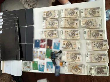 Areszt po telefonach do klientów banków. Zatrzymani w Warszawie